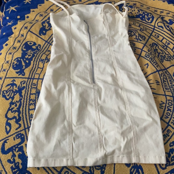 H&M DRESS - Picture 2 of 2